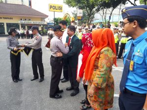 IDI, Lira, dan LP2AR Terima Penghargaan dari Polresta Pekanbaru