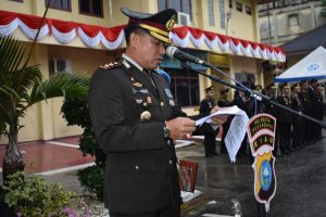 Walaupun Hujan, Upacara Tetap Khidmat Dipimpin Wakapolresta Pekanbaru