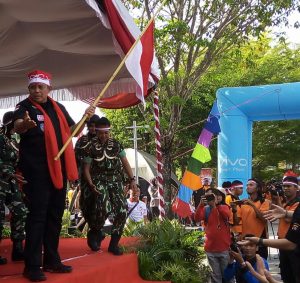 Kapolda Kalteng Lepas Touring Merah Putih Indonesia.