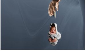 Polisi Autopsi Bayi yang Dibunuh Ayahnya di Kebon Jeruk