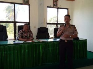 Kapolsek Katingan Kuala Berikan Bimtek Pilkades 2019
