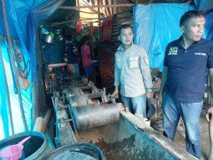 Dua Penambang Emas Liar di Pulau Buru Diciduk