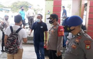 Polres Kep Seribu Rutin Tegakan Prokes Ke Wisatawan