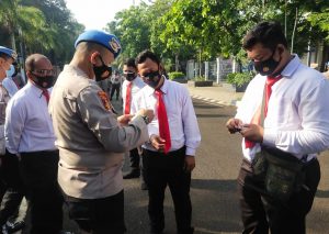 Tegakan Disiplin, Propam Polres Kep Seribu Tindak 16 Personel