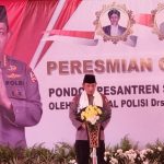 Resmikan Ponpes Salafiyah Tajul Falah Lebak, Kapolri Dikalungi Sorban