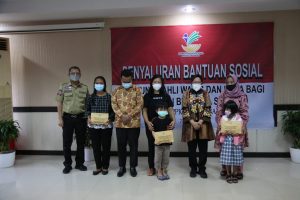 Kemensos Berikan Penghargaan Tinggi Bagi Guru Korban Penembakan KKB di Papua