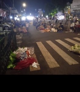 Pihak-Pihak Tertentu yang Diduga Kelola Keberadaan PKL di Sepanjang Jalan Raya Ragunan Pasar Minggu, Akan Dilaporkan ke Satgas Saber Pungli Jakarta Selatan