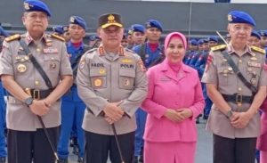Kabaharkam Pimpin  Upacara Sertijab Kakorpolairud Polri 