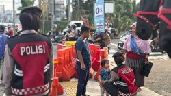Humanis dan Siaga, Patroli Berkuda Ditpolsatwa Baharkam Polri Amankan Arus Lalu Lintas Margonda Depok.